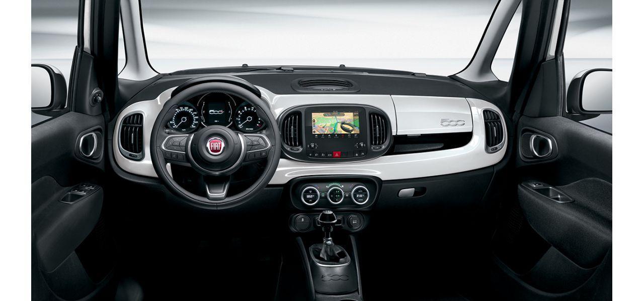 Fiat 500 L cross interni