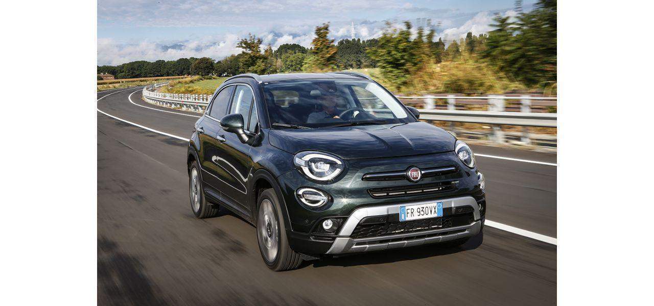 Fiat 500 X colore grigio moda