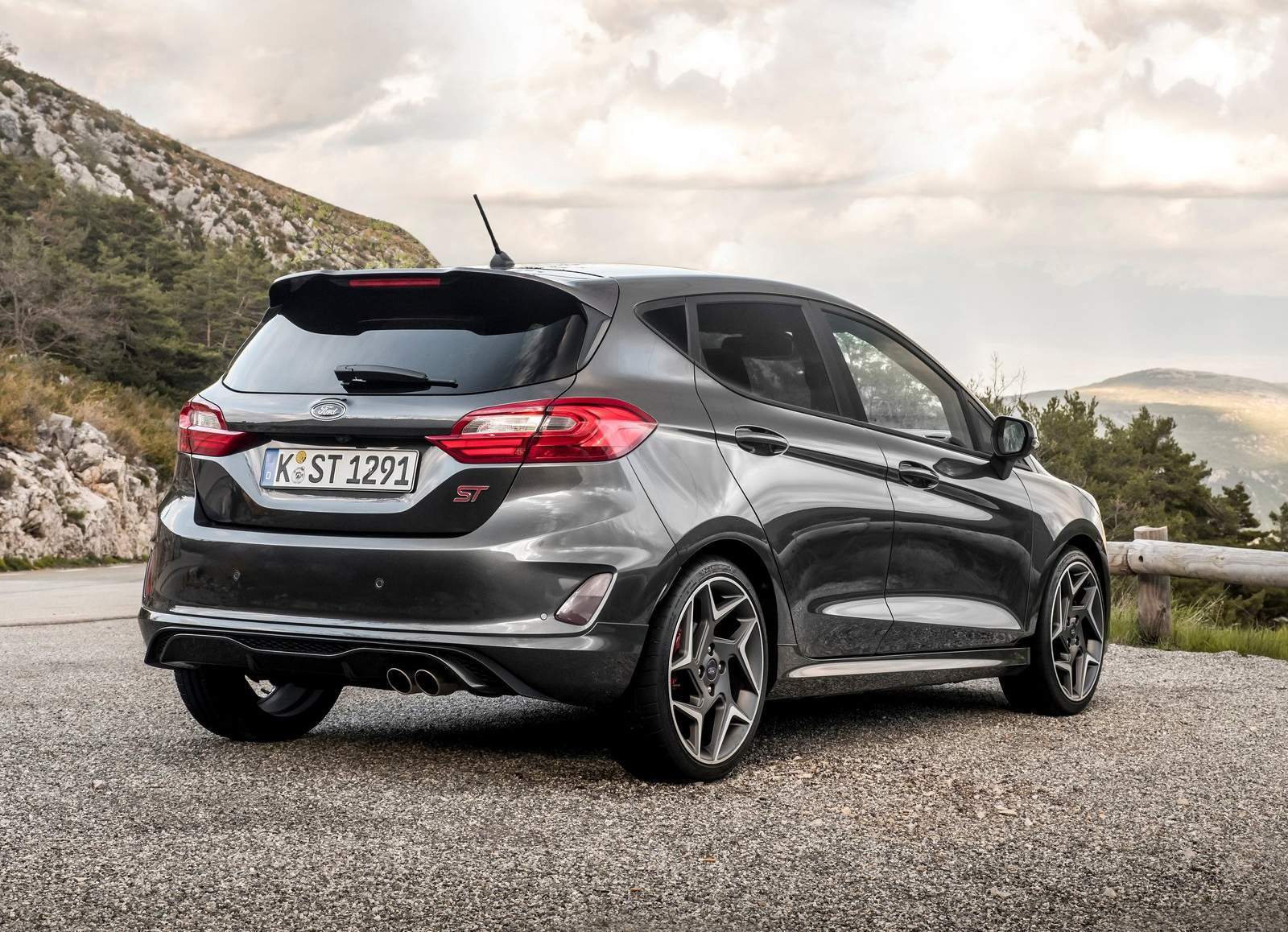 Ford Fiesta 5 Porte