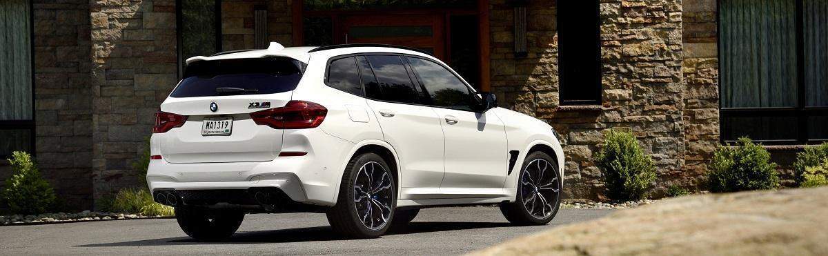 BMW X3 M carrozzeria bianca