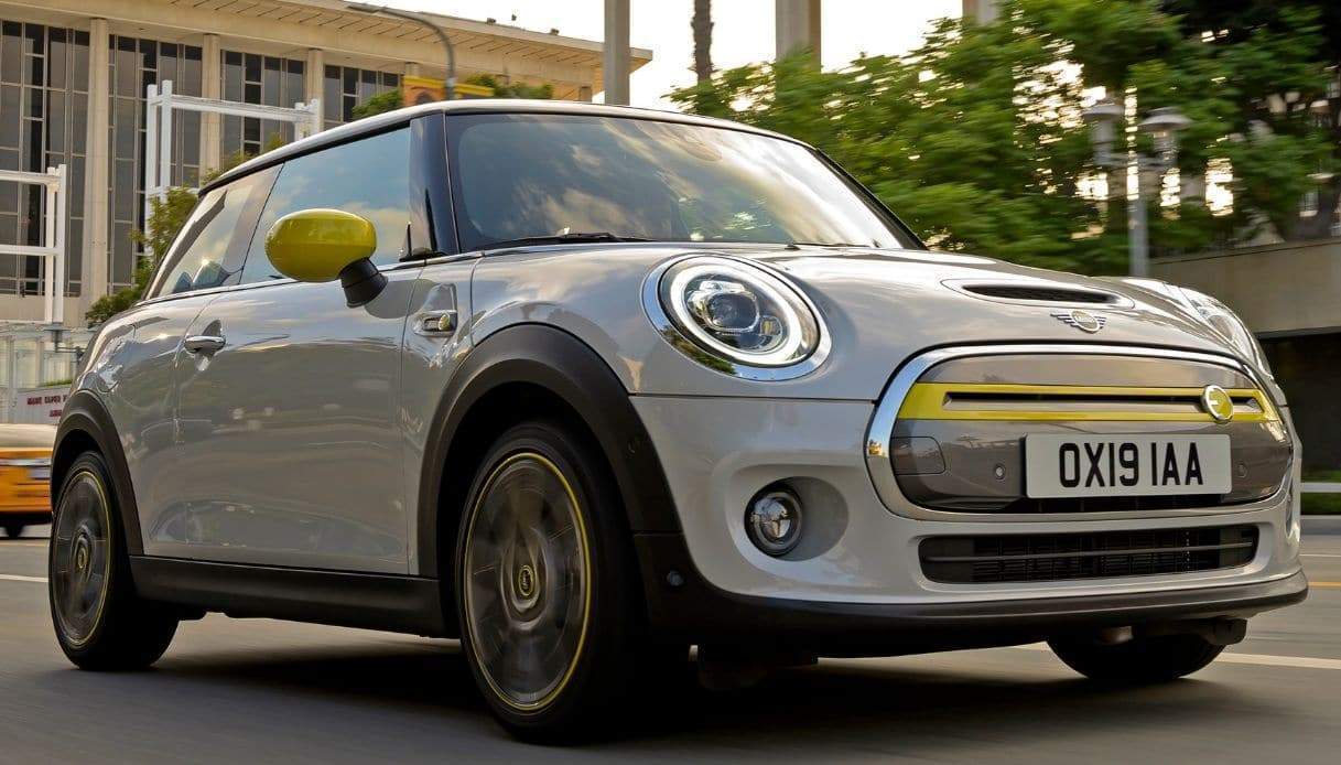 Nuova MINI Cooper Full Electric