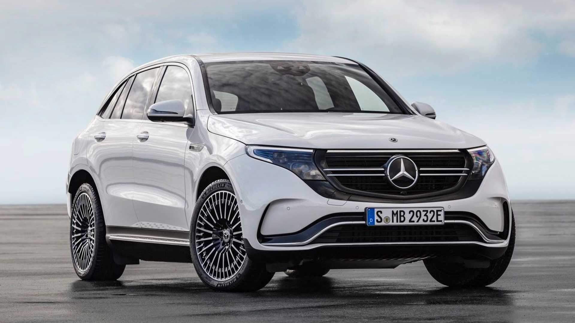 MERCEDES EQC