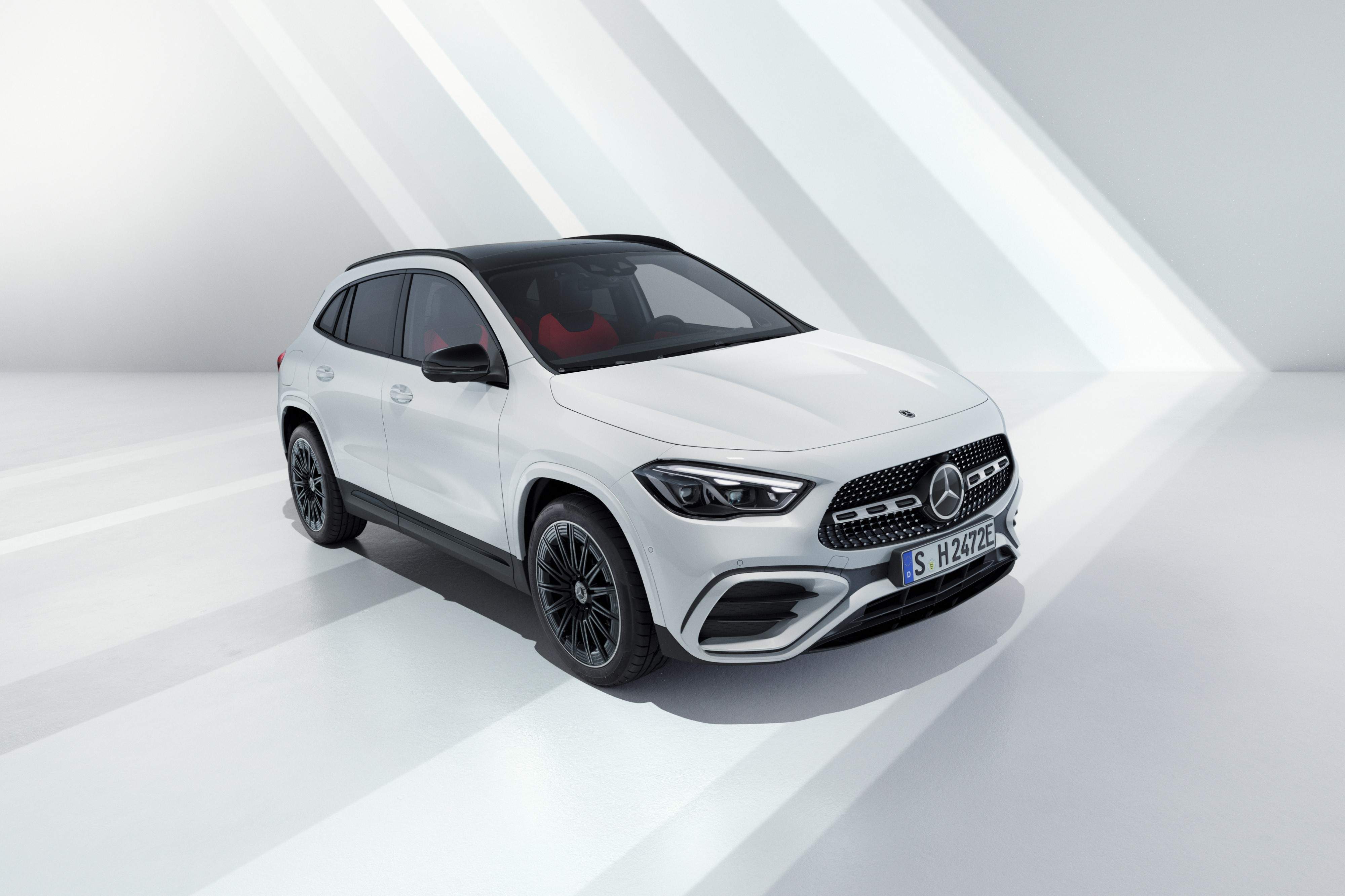 Mercedes GLA 10