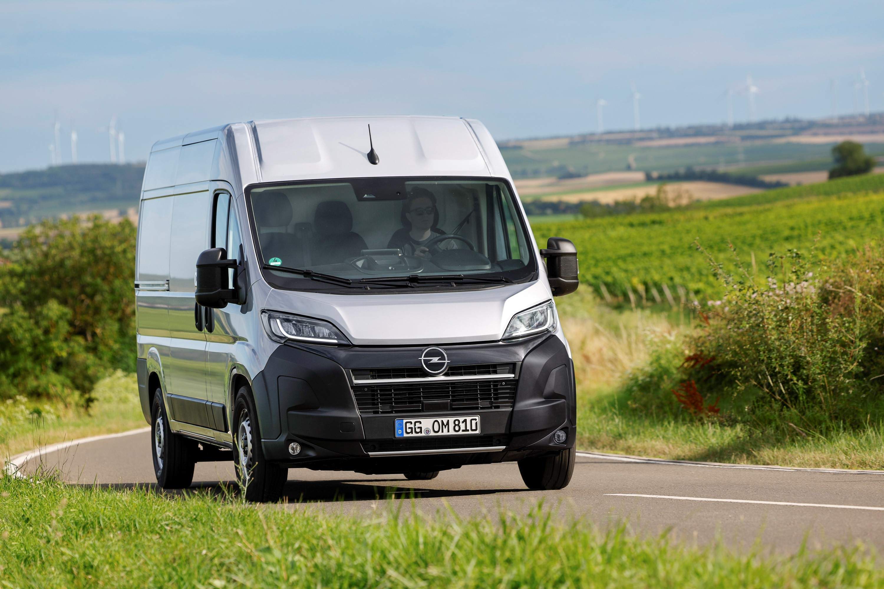 Opel Movano 1