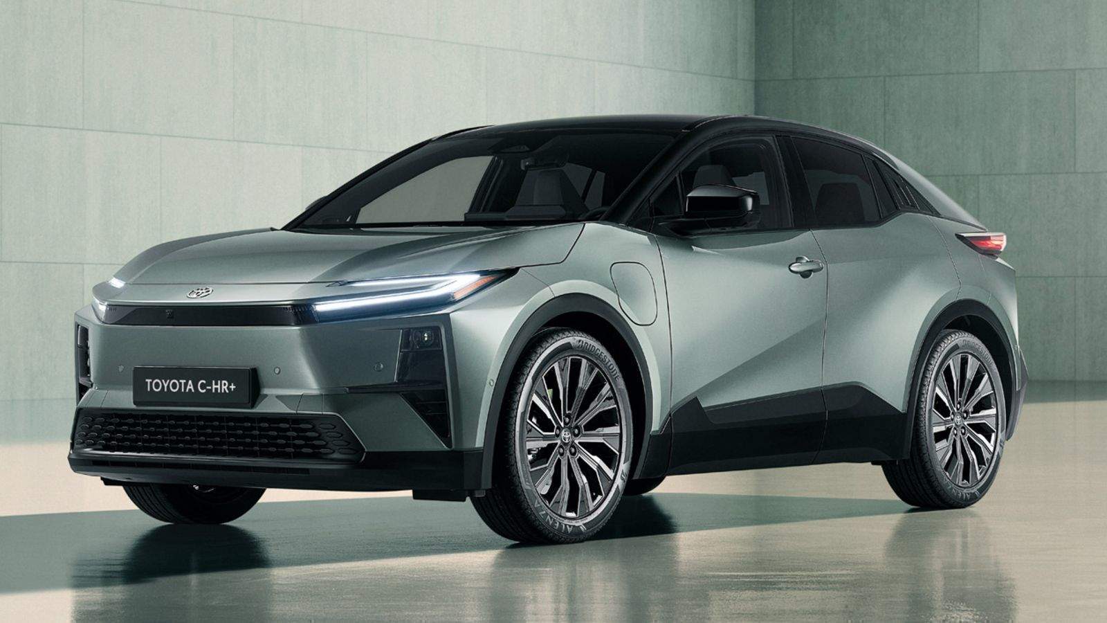 toyota chr+ full hybrid